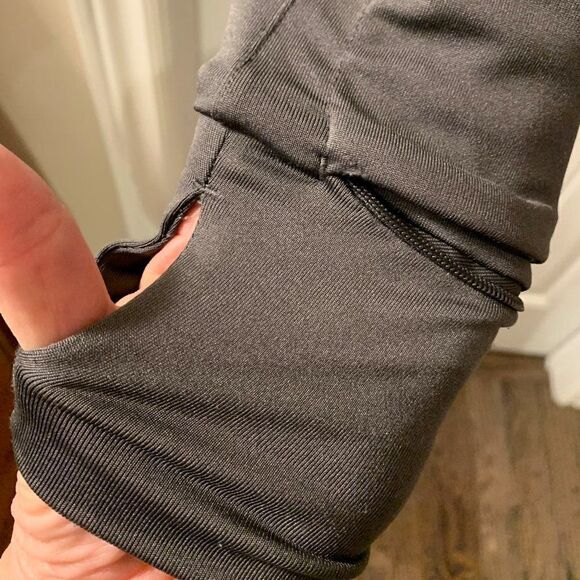 Under Armour athelicwear, sz small, slate grey, hood, EUC, acid green accent - Picture 6 of 13